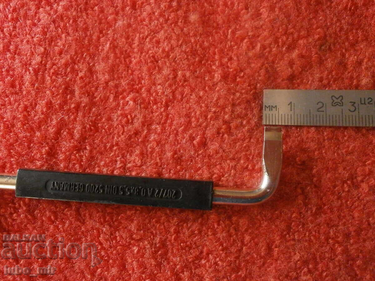 Доставка на СТАРА НЕМСКА ОТВЕРТКА - ЪГЛОВА Доставка на СТАРА НЕМСКА ОТВЕРТКА - ЪГЛОВА