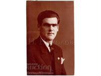 СТАРА СНИМКА КОСТЮМИРАН МЪЖ В СТУДИО Д985