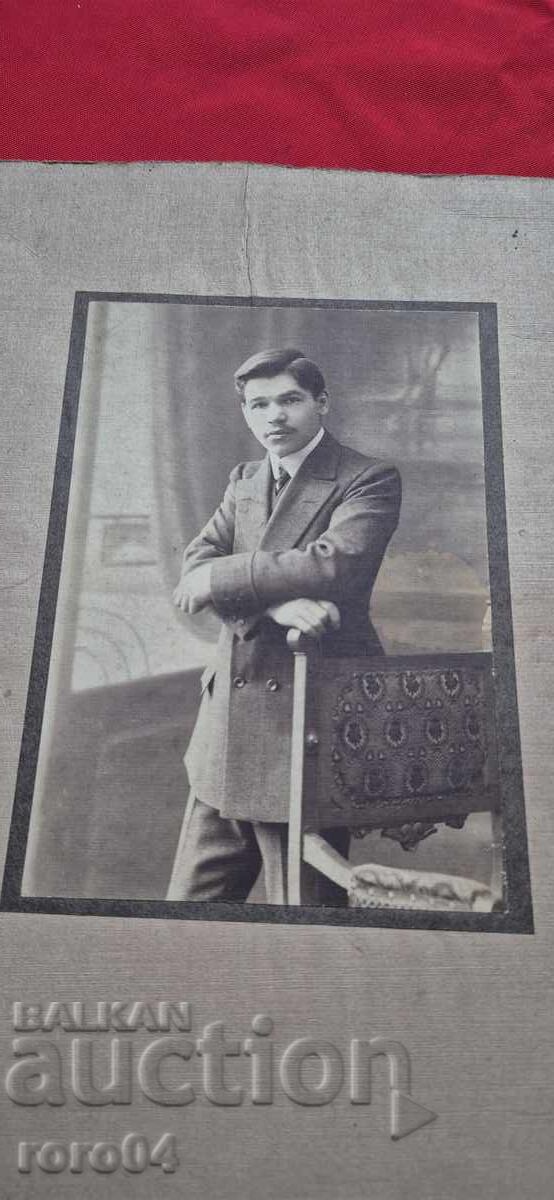 ΑΓΓΕΛΟΣ ΧΑΤΖΙ ΜΙΤΟΦ - ΦΩΤΟΓΡΑΦΟΣ - ΣΑΜΟΚΟΦ