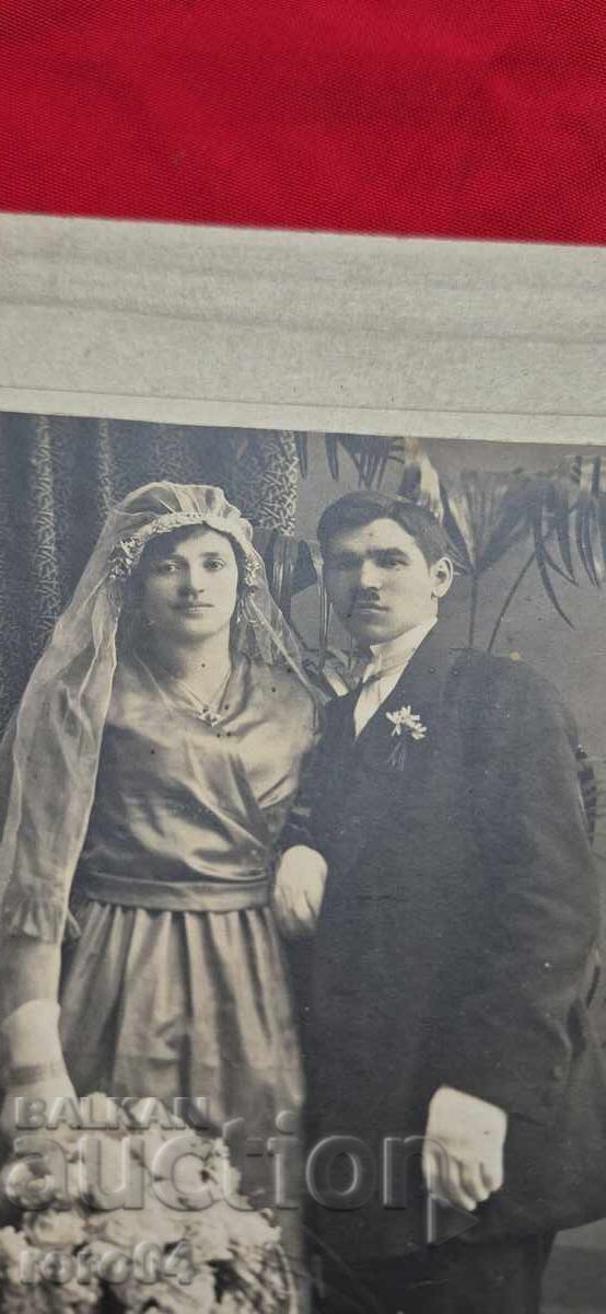 Δημοπρασία ΑΓΓΕΛΟΣ ΧΑΤΖΙ ΜΙΤΟΦ - ΦΩΤΟΓΡΑΦΟΣ - ΣΑΜΟΚΟΦ