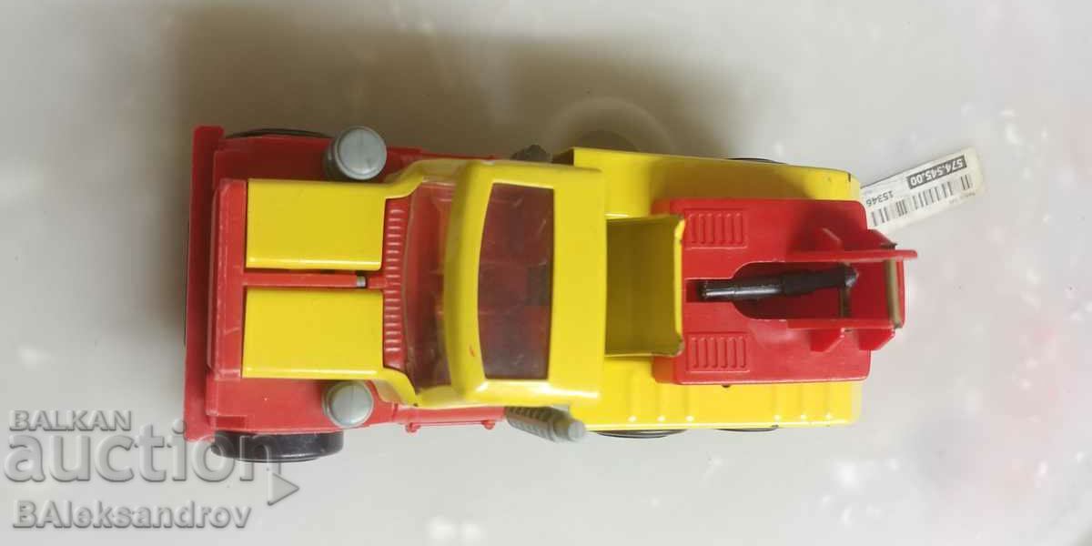 Soc bg. metal truck - 5