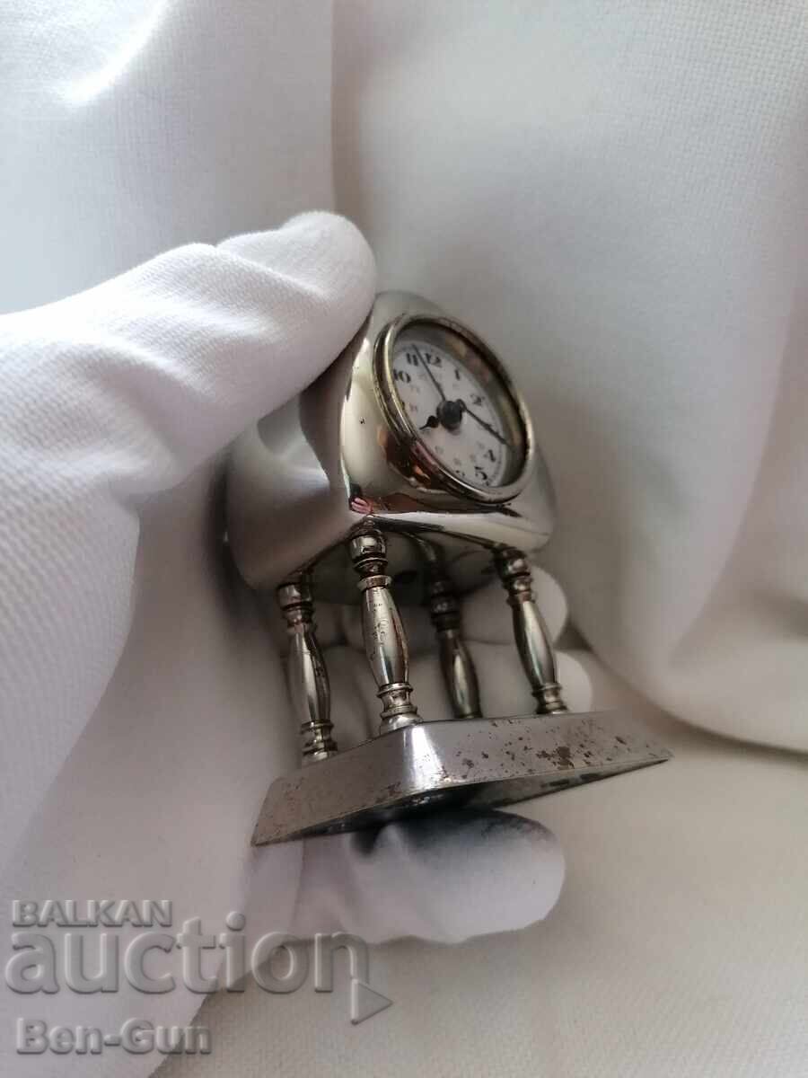 Доставка на "JNGHANS" каретен будилник Доставка на "JNGHANS" каретен будилник