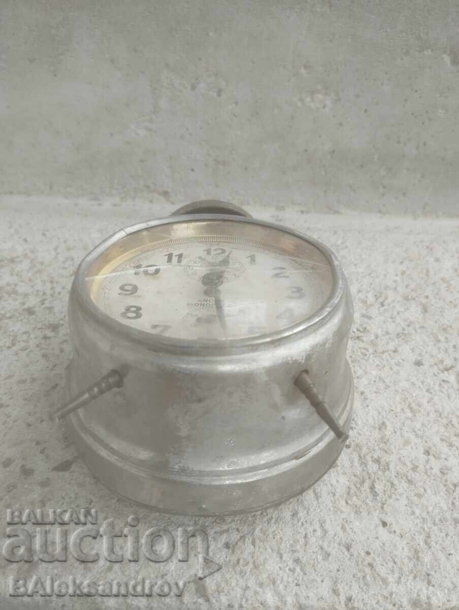 Стар будилник голям - 6