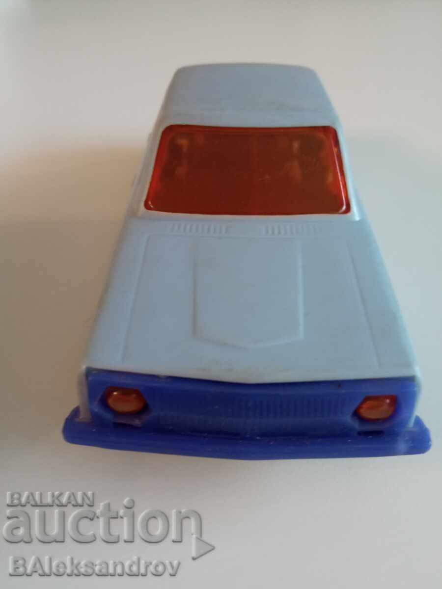 Livrarea Carucior vechi, VOLGA, in stare buna