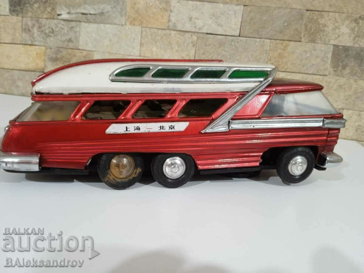 Παλιό τσίγκινο λεωφορείο - 5