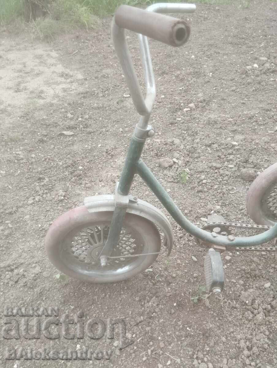 Auction  Social Tricycle Child's Bicycle