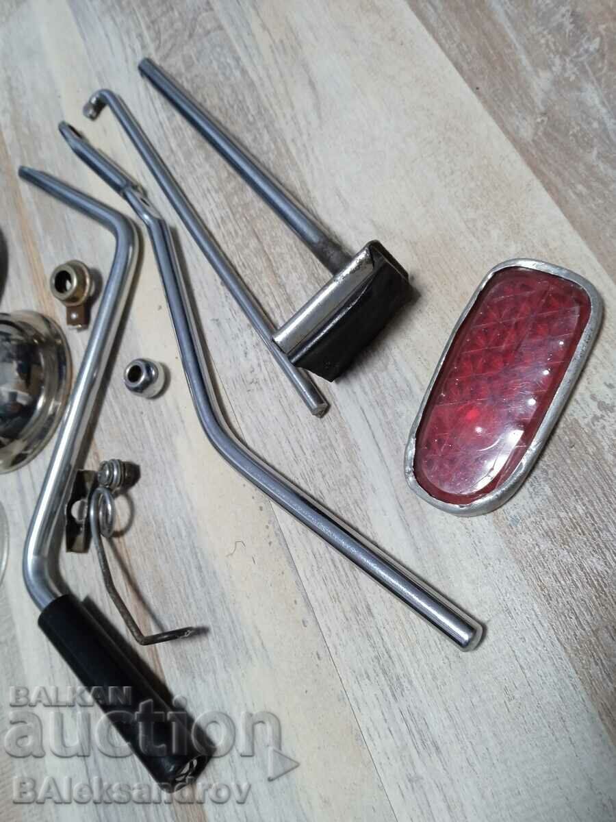 Лот части за стар велосипед с цена 9.00 лв. | € 4.60 Лот части за стар велосипед с цена 9.00 лв. | € 4.60