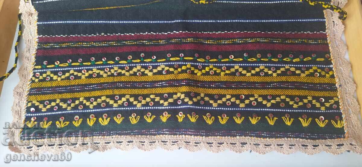 Παράδοση ΥΦΑΣΜΑΤΙΝΗ ΠΟΔΙΑ Παράδοση ΥΦΑΣΜΑΤΙΝΗ ΠΟΔΙΑ