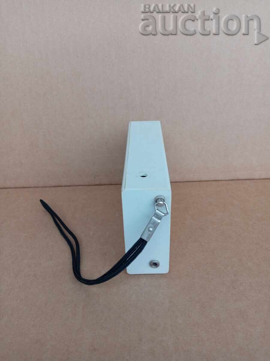 Δημοπρασία Παλιό αυθεντικό κουτί για ραδιόφωνο δέκτη ΕΧΟ 2