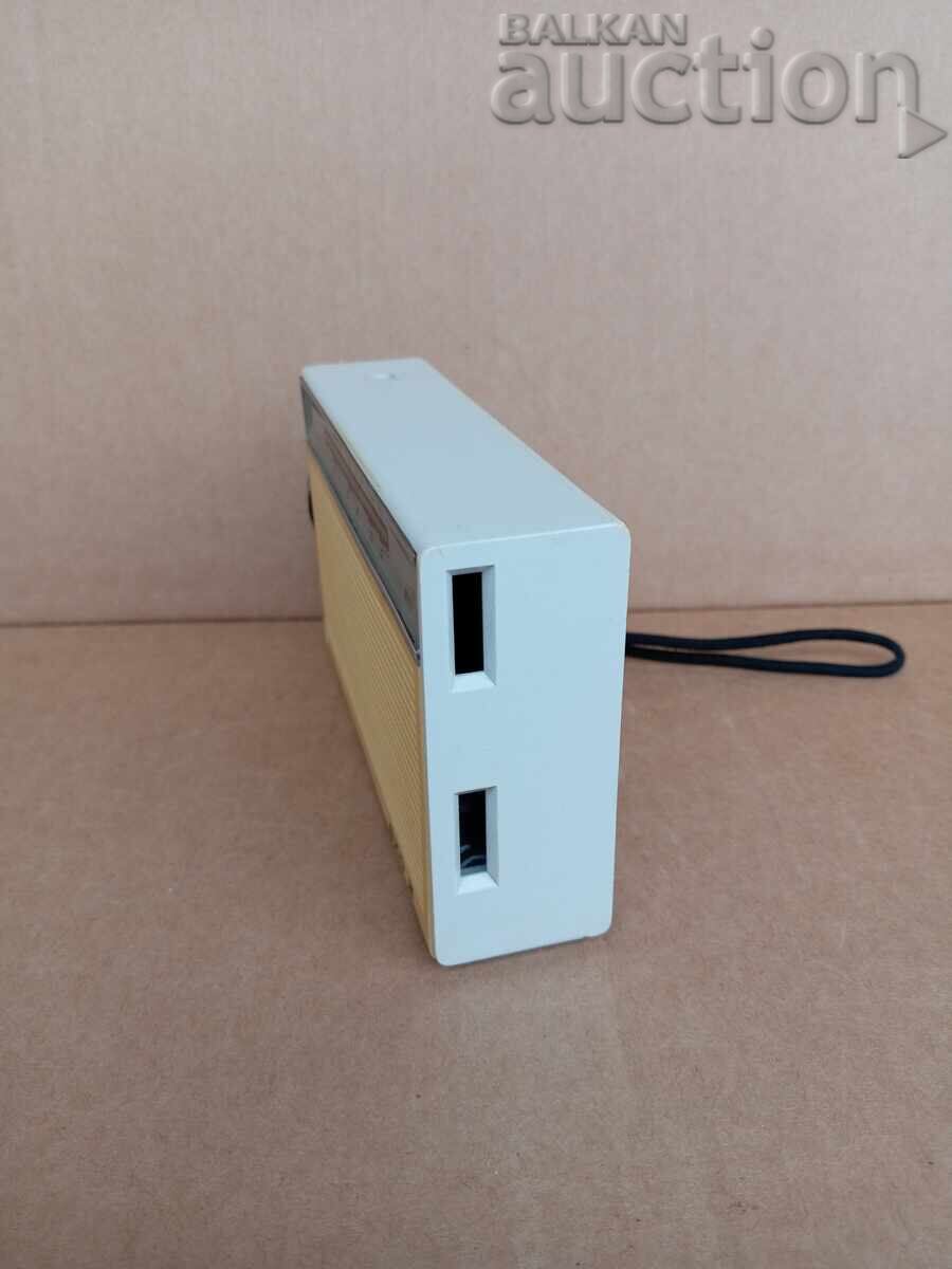 Παλιό αυθεντικό κουτί για ραδιόφωνο δέκτη ΕΧΟ 2 - 6