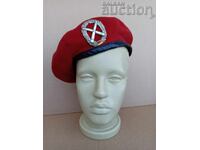 Κόκκινο μπερέ Γερμανίας με σήμα