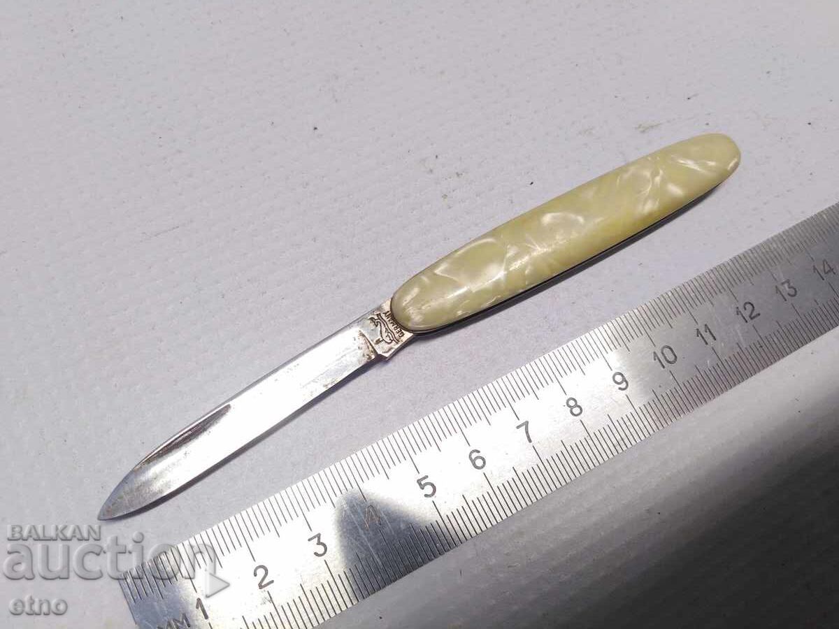 CUȚIT DE BUZUNAR GERMAN VECHI cu preț 35.00 BGN | € 17.90 CUȚIT DE BUZUNAR GERMAN VECHI cu preț 35.00 BGN | € 17.90