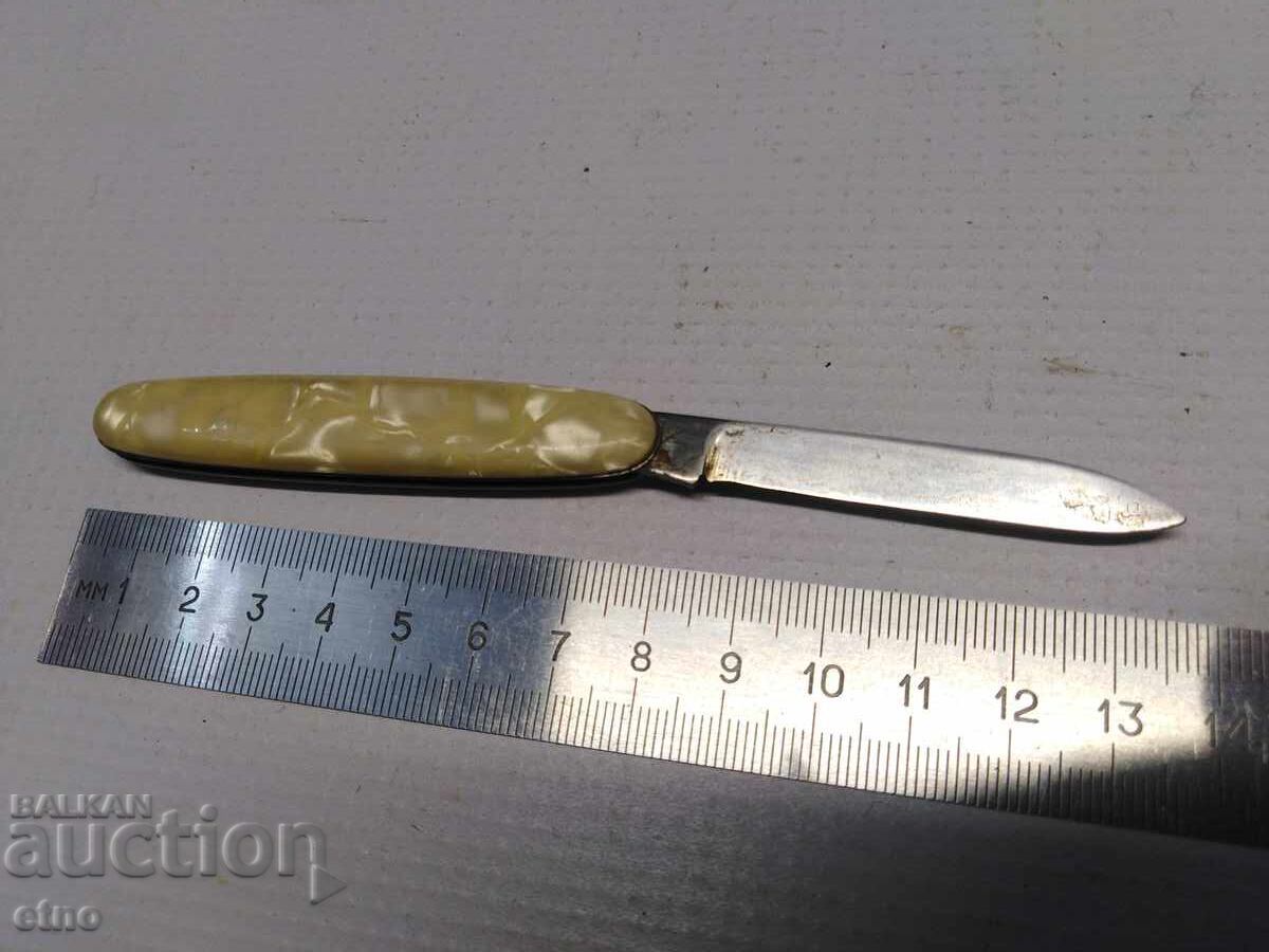 Licitație CUȚIT DE BUZUNAR GERMAN VECHI Licitație CUȚIT DE BUZUNAR GERMAN VECHI