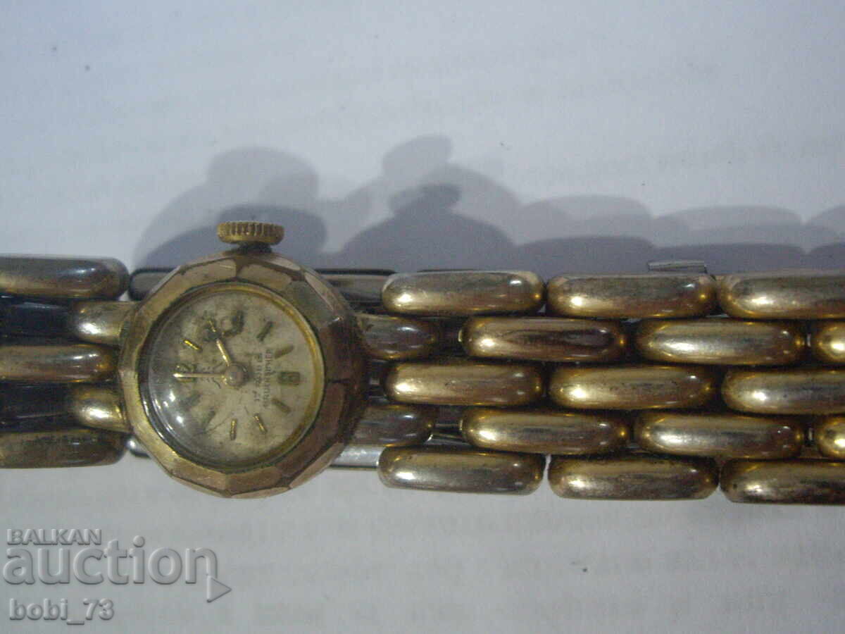 Old gold-plated ladies' watch, markings present Old gold-plated ladies' watch, markings present