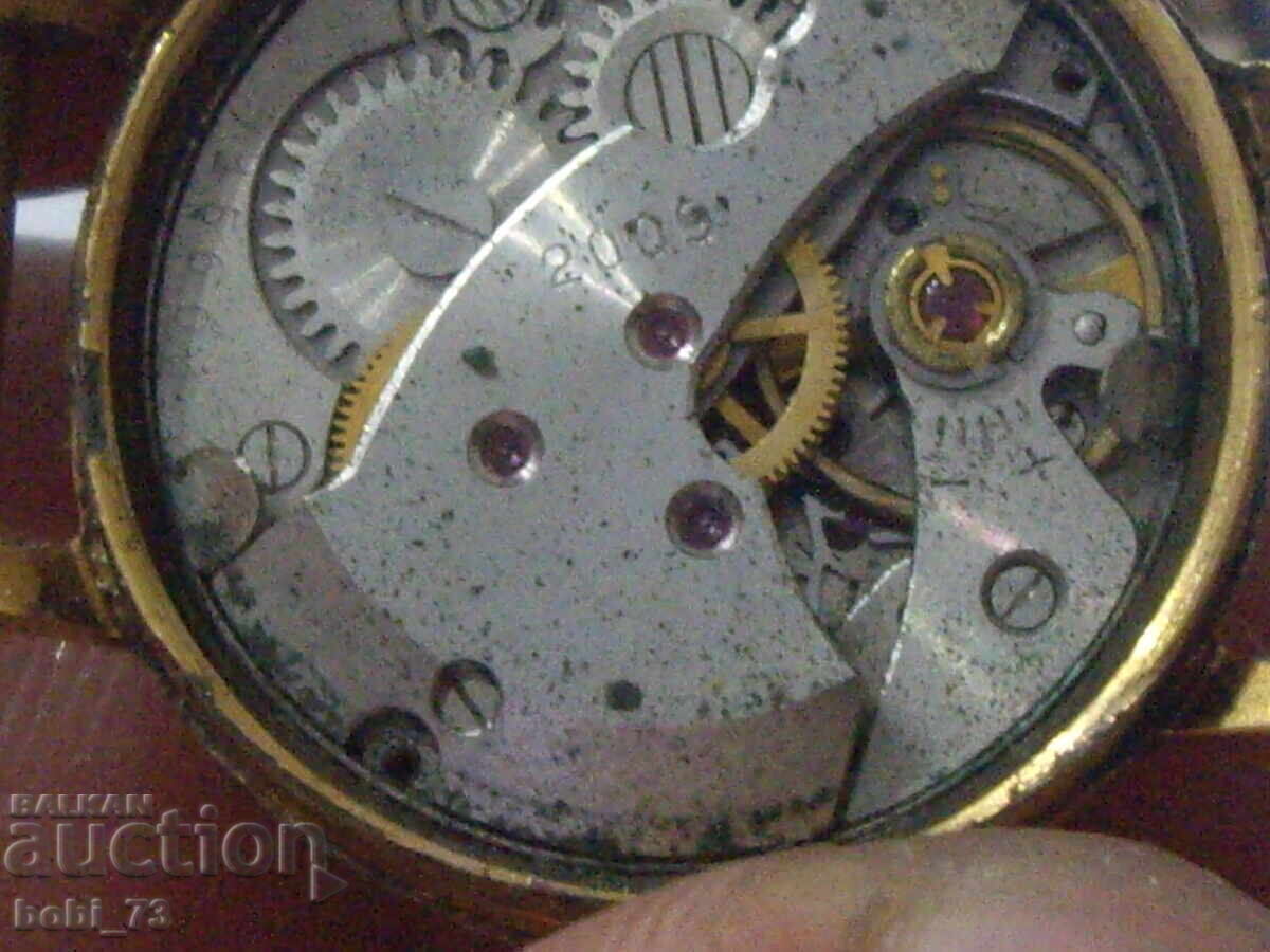 Ceas de damă vechi, placat cu aur, cu marcaje disponibile - 5 Ceas de damă vechi, placat cu aur, cu marcaje disponibile - 5