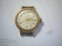 Ceas de damă vechi, placat cu aur, cu marcaje disponibile