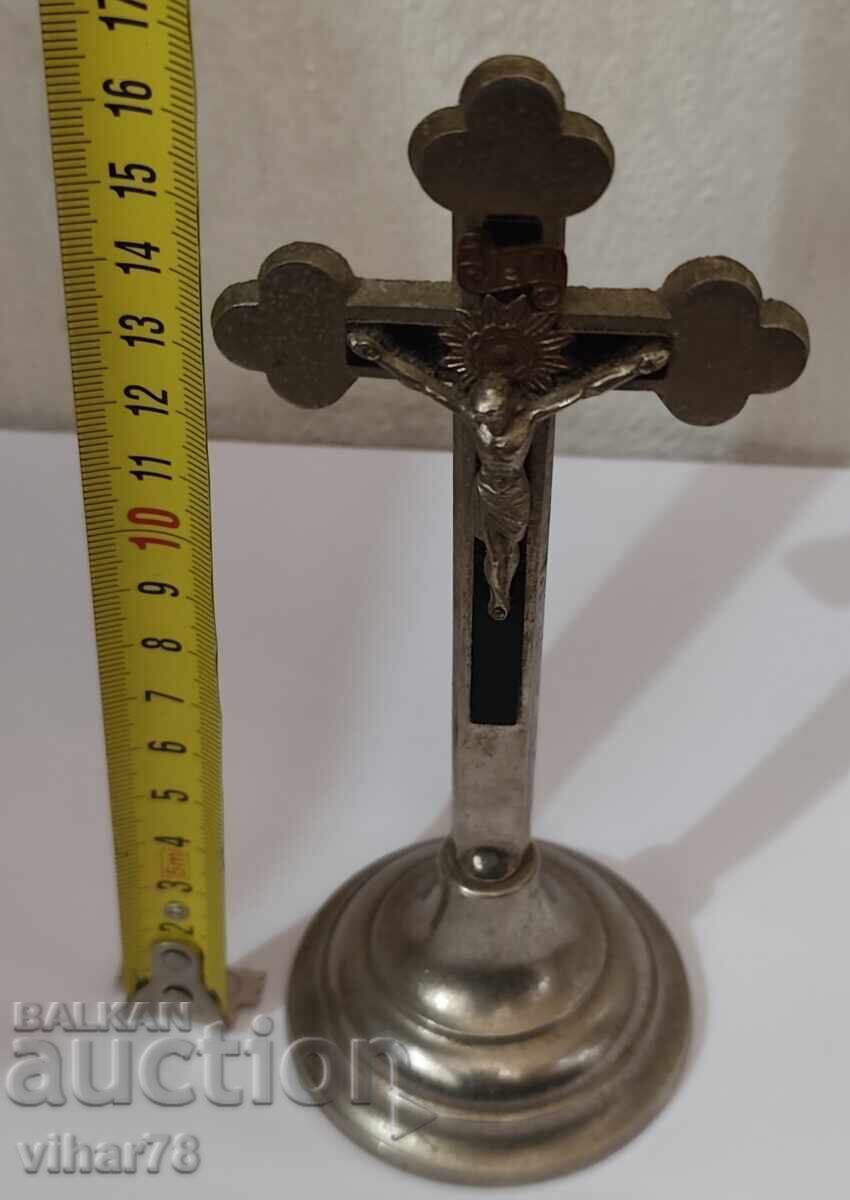 Cruce de masă cu preț € 19.42 | 37.98 BGN Cruce de masă cu preț € 19.42 | 37.98 BGN