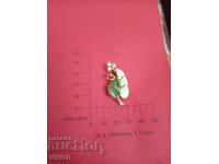 Broșă veche email cu pietre