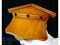 Поставка за прибори,естествено дърво,къща