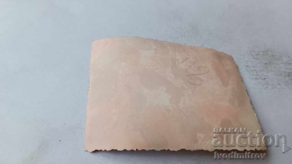 Снимка София Мъж на тротоара с цена 1.85 лв. | € 0.95