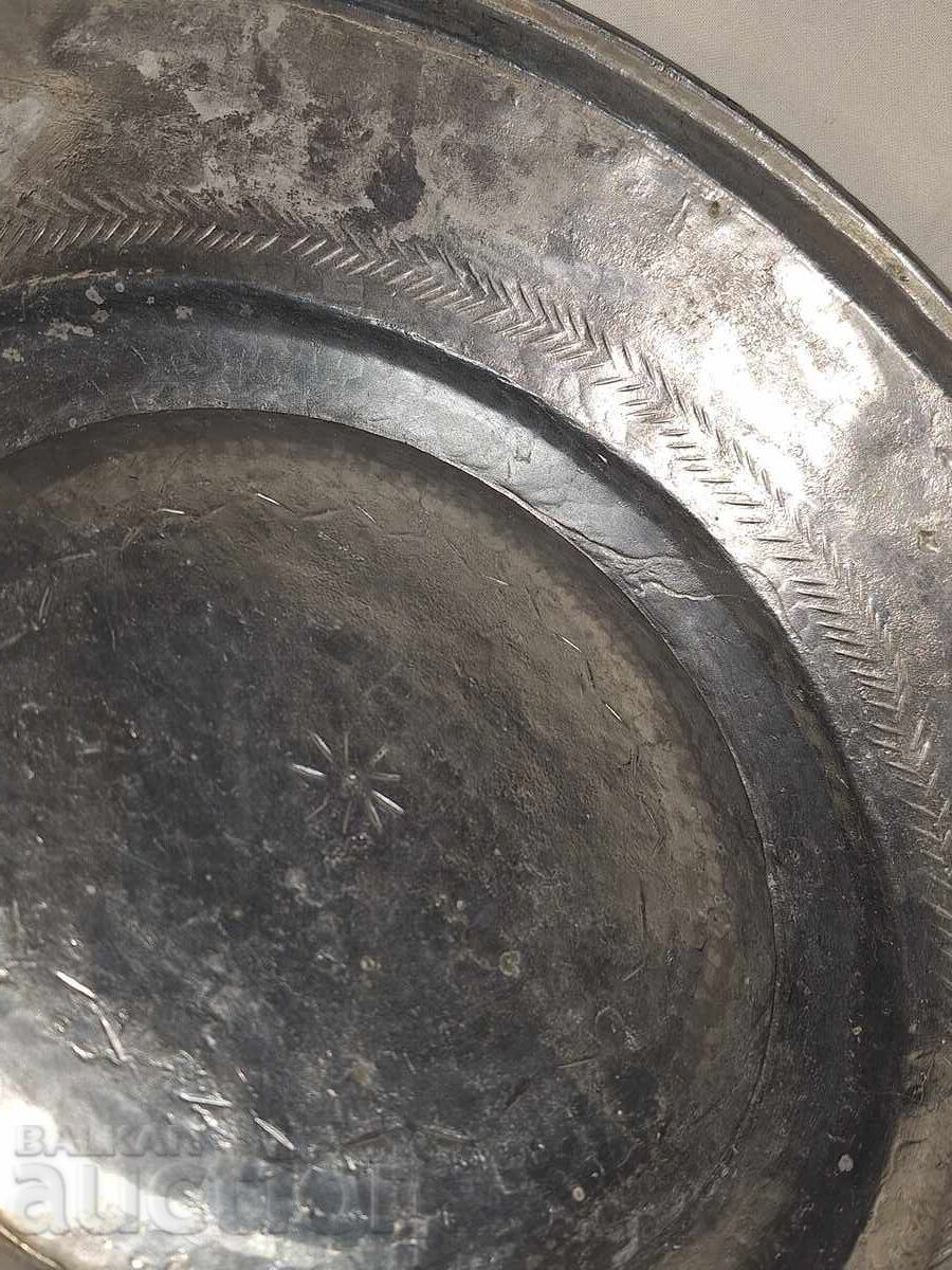 Παράδοση Παλαιό χάλκινο χάλκινο σκεύος καλάθι φρουτιέρα με χαρακτικά Παράδοση Παλαιό χάλκινο χάλκινο σκεύος καλάθι φρουτιέρα με χαρακτικά