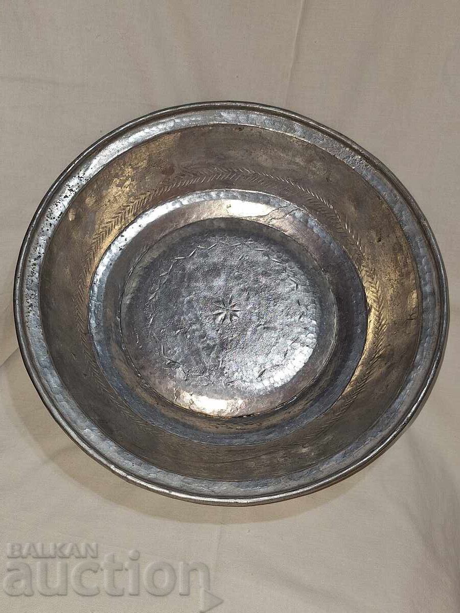 Стар бакърен меден съд панер фруктиера с гравюри - 7