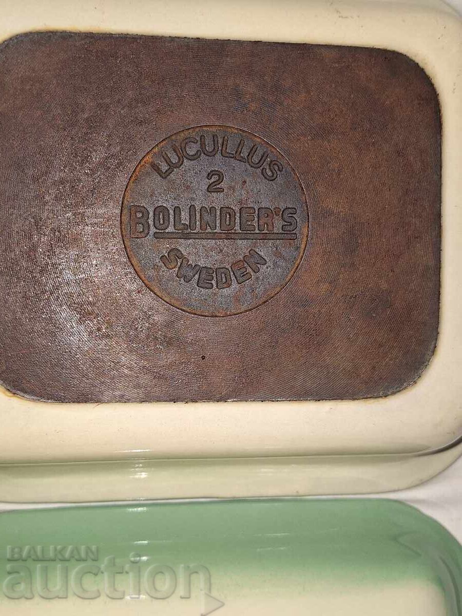 Винтидж марков чугунен емайлиран съд за печене с капак - 6 Винтидж марков чугунен емайлиран съд за печене с капак - 6