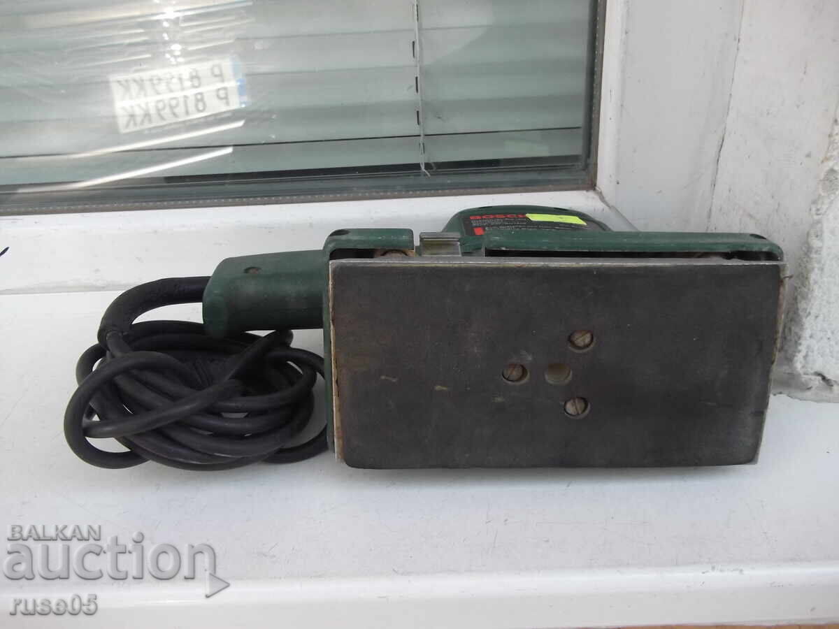 Delivery of Vibrating sander "BOSCH - PSS 230" working