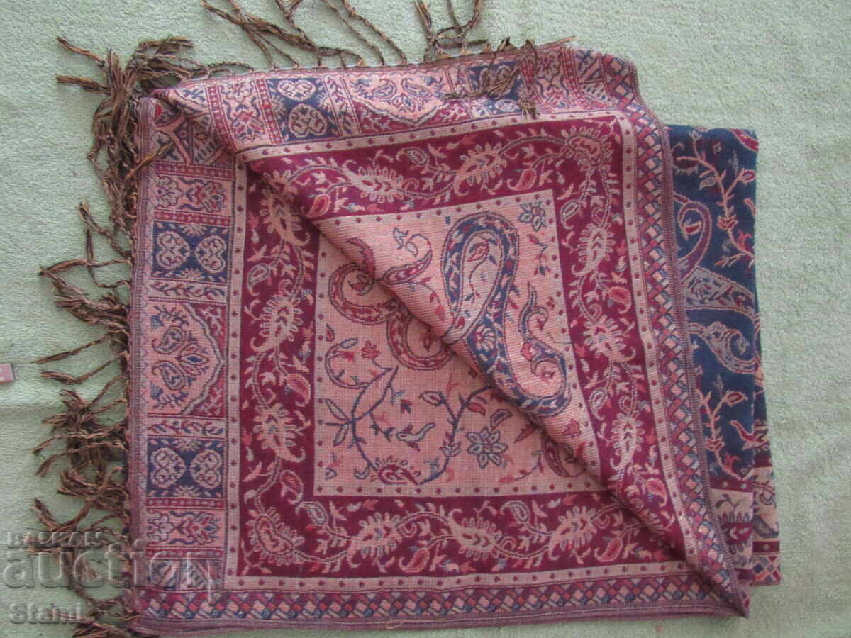 Eșarfă fină, dublă, din Marrakech, Maroc, nouă Eșarfă fină, dublă, din Marrakech, Maroc, nouă