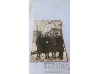 Φωτογραφία Σόφια Άνδρας και τρεις γυναίκες τον χειμώνα