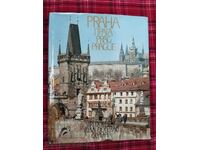 Praga, album mare trilingv