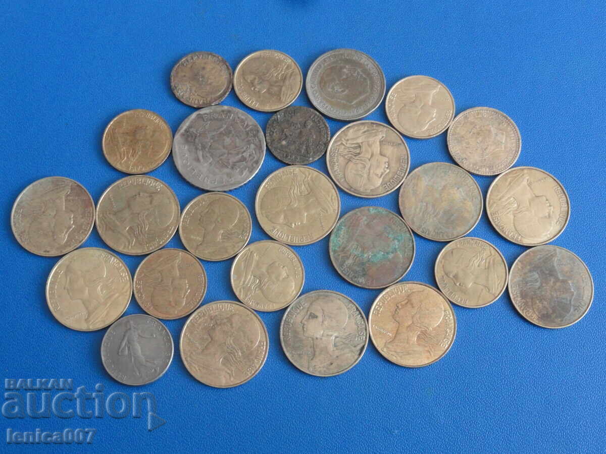 Монети (25 броя) с цена 3.90 лв. | € 1.99