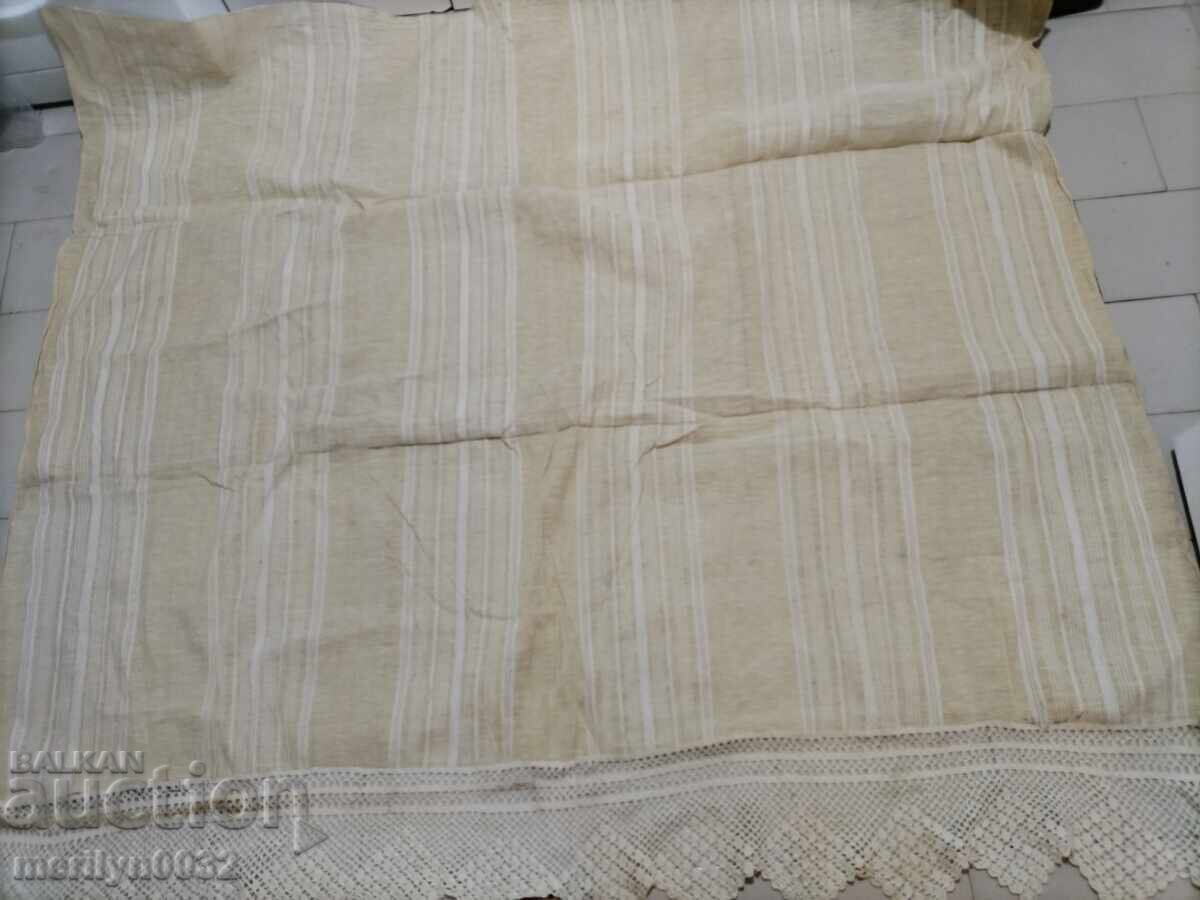 Old hand-woven sheet with lace trim with price 159.00 BGN | € 81.30