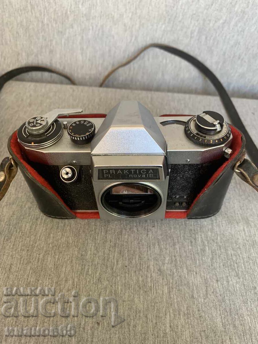 Licitație Aparat foto Praktica PL Nova 1B Licitație Aparat foto Praktica PL Nova 1B