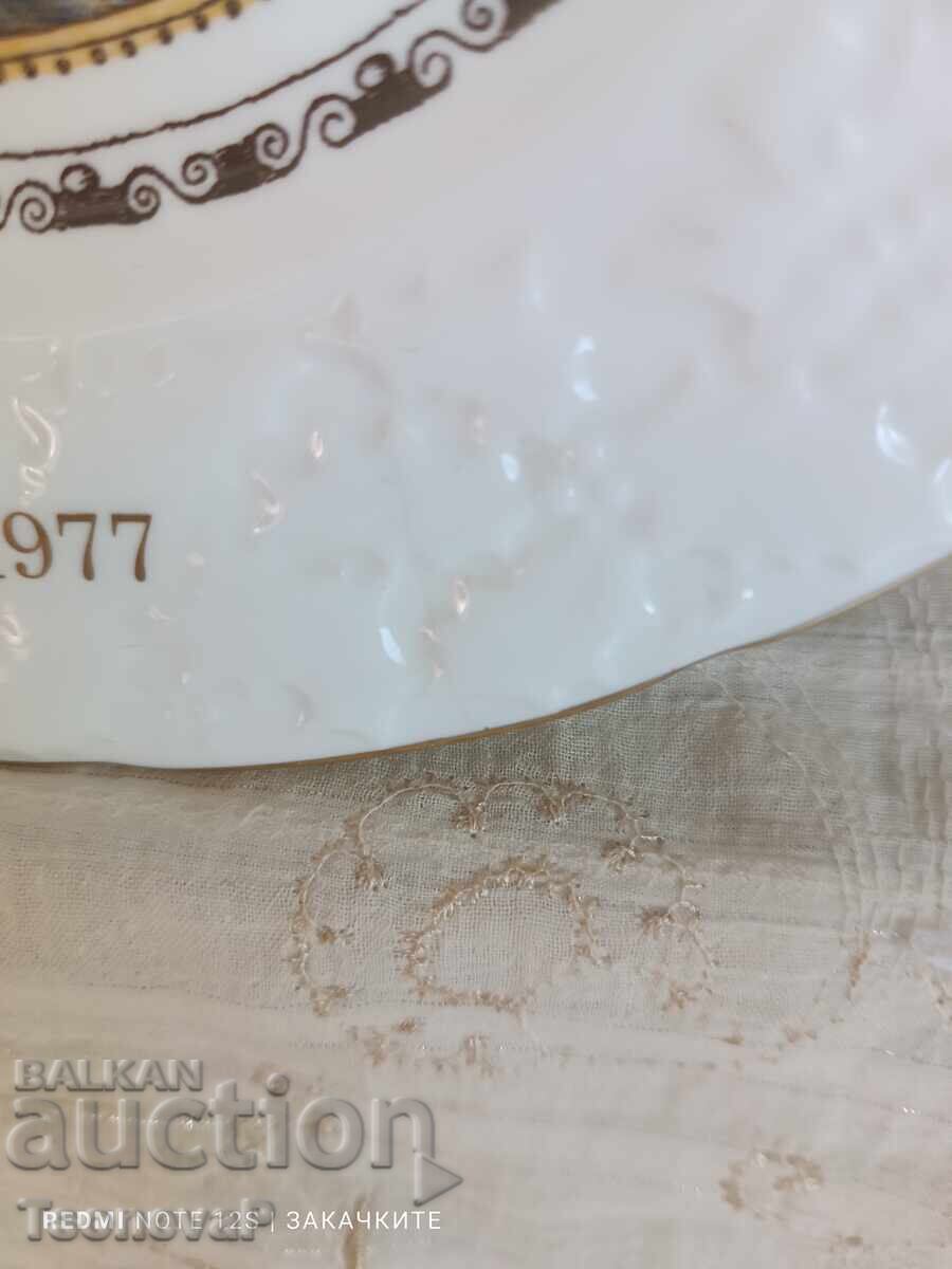 Διακοσμητικό πορσελάνινο πιάτο COALPORT - 7