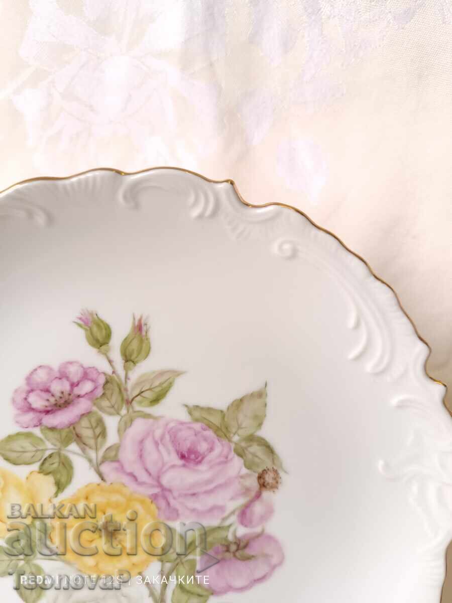 Δημοπρασία Διακοσμητικό πορσελάνινο πιάτο για κρέμασμα