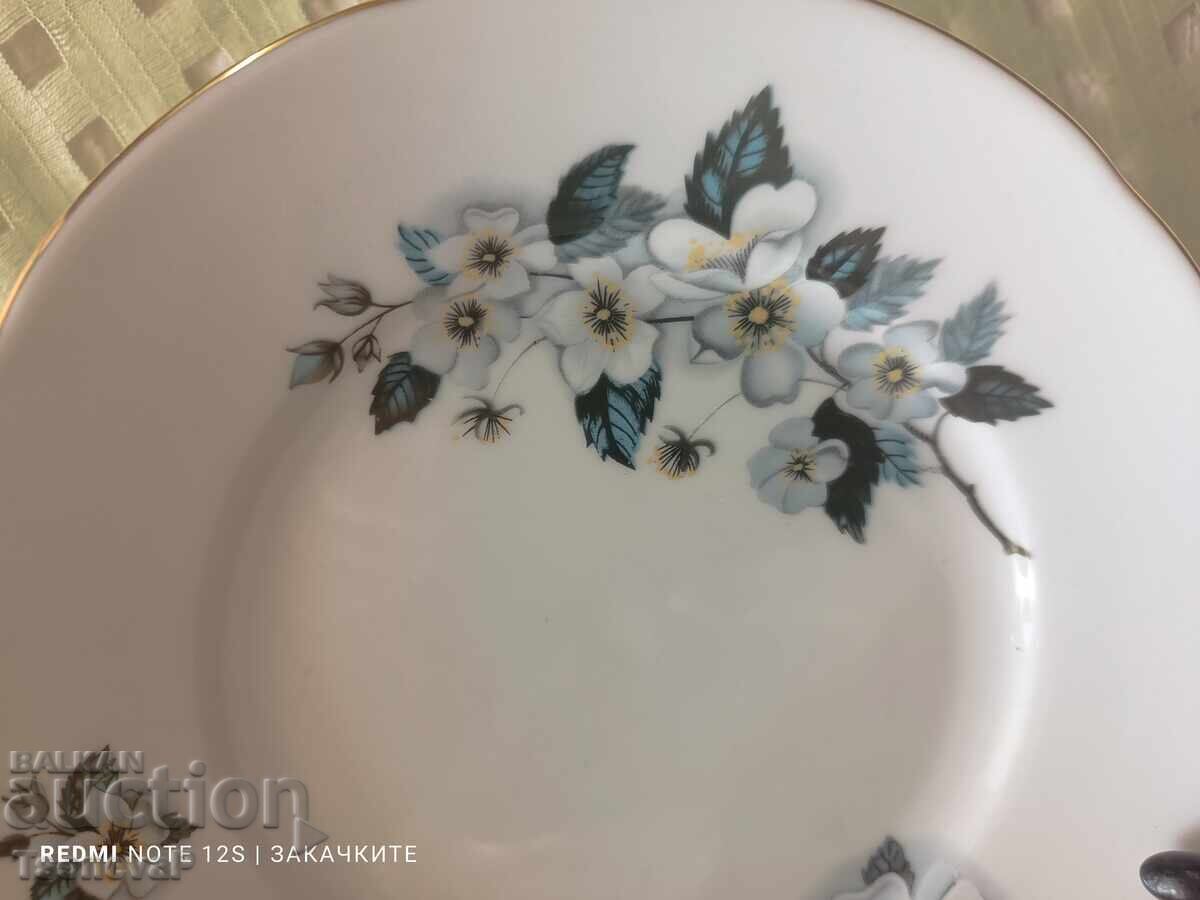 Δημοπρασία Πορσελάνινες πιατέλες Βοημίας