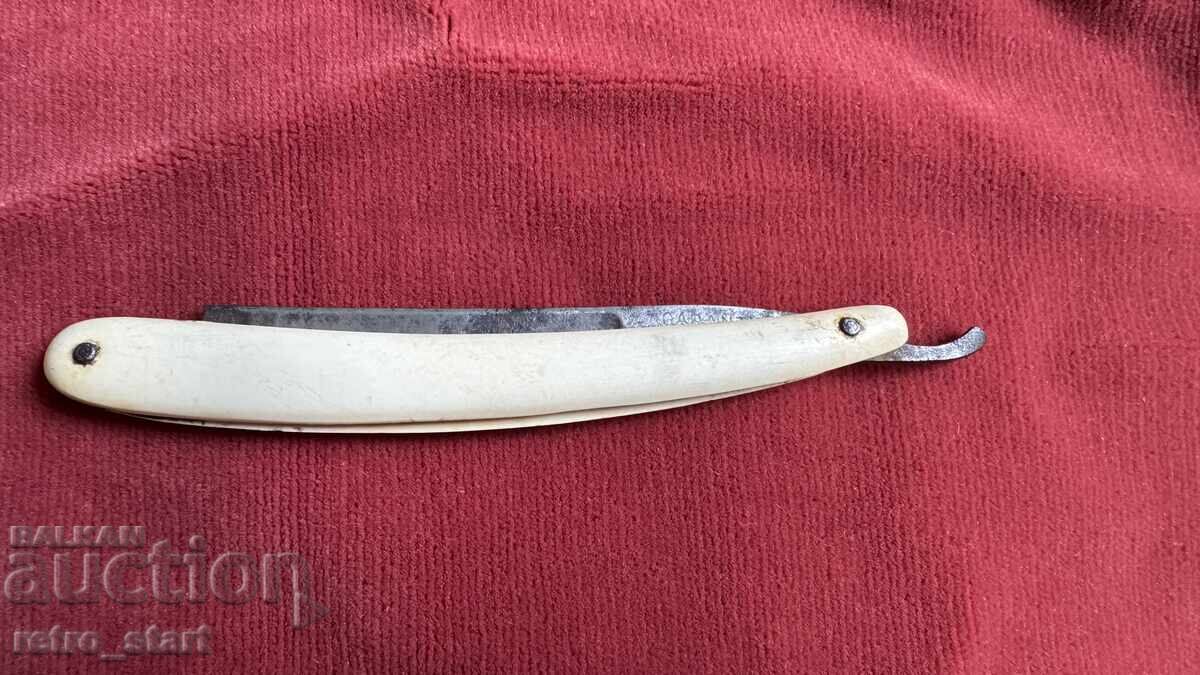 Delivery of Solingen Razor Delivery of Solingen Razor