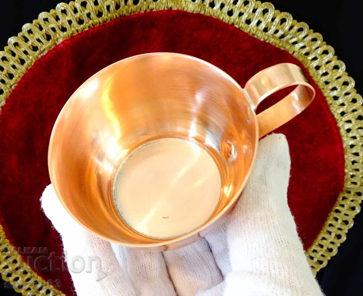 Copper cup with saucer, pure red copper with price 17.00 BGN | € 8.69 Copper cup with saucer, pure red copper with price 17.00 BGN | € 8.69