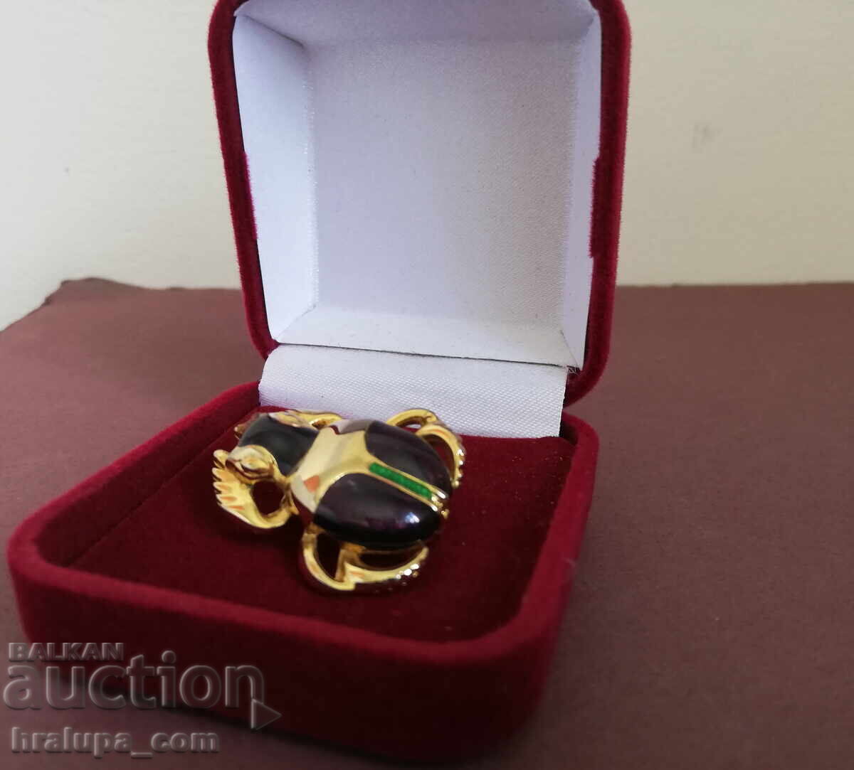 Αρχαία καρφίτσα σκαθάρι με τιμή 25.00 BGN | € 12.78