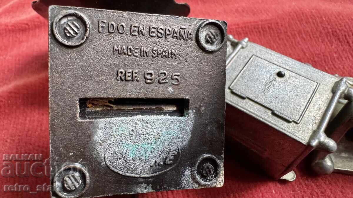 Δημοπρασία Συλλογή συλλεκτικών ξυλοπρίονων Δημοπρασία Συλλογή συλλεκτικών ξυλοπρίονων