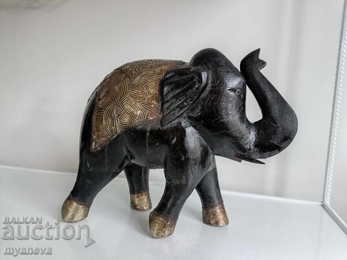 Livrarea Elefant, simbol al forței, norocului și longevității Livrarea Elefant, simbol al forței, norocului și longevității