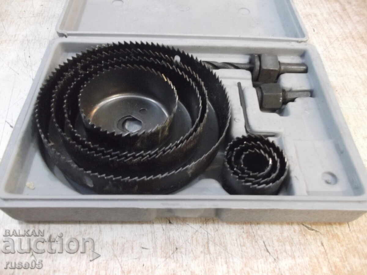 Auction  Discs / hole saws / saw blades set for wood