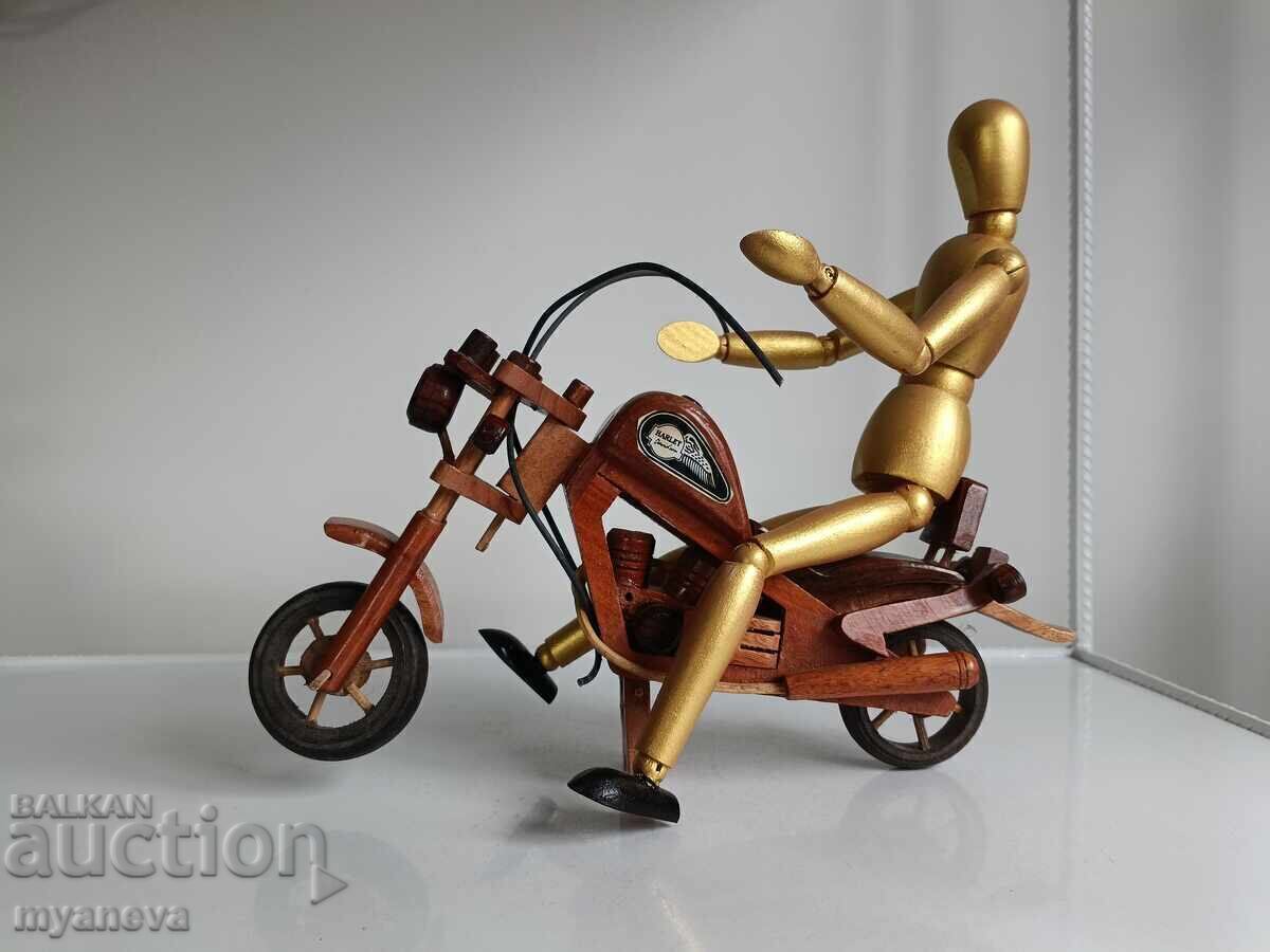 Harley-Davidson and free riding - 5