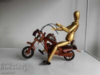 Harley-Davidson și călărețul rebel