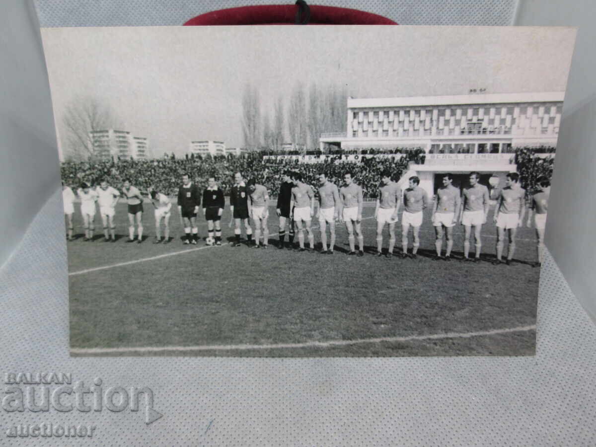 ПОЛУФИНАЛ КУП. НА БЪЛГАРИЯ-ЦСКА СФ.-БЕРОЕ ФУТБОЛ ПОЛУФИНАЛ КУП. НА БЪЛГАРИЯ-ЦСКА СФ.-БЕРОЕ ФУТБОЛ