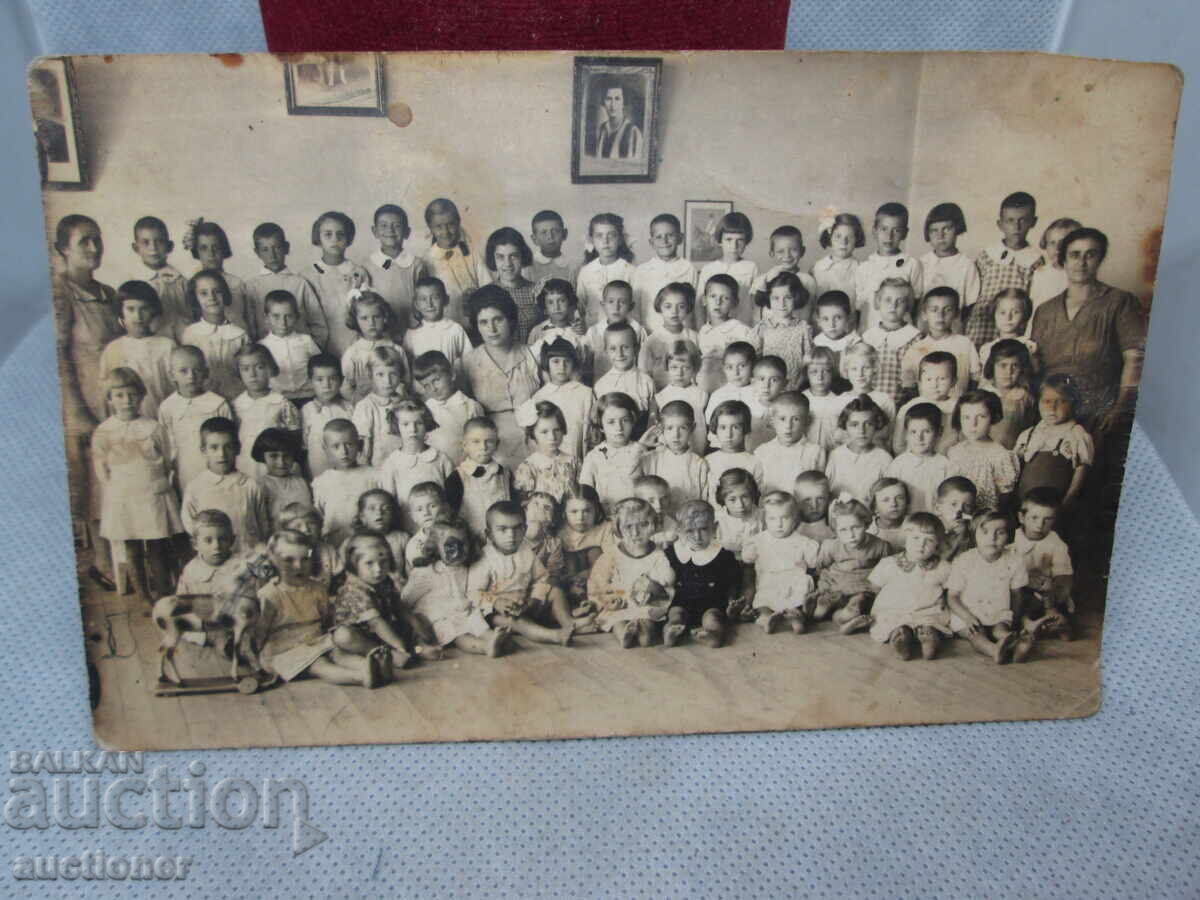 ОБЩИНСКИ ДЕТСКИ ДОМ КВАРТАЛ КАМЕНИЦА ПЛОВДИВ-1942