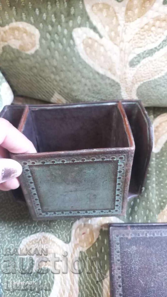 Βασιλικά Δερμάτινα Είδη για Γραφείο - 6 Βασιλικά Δερμάτινα Είδη για Γραφείο - 6