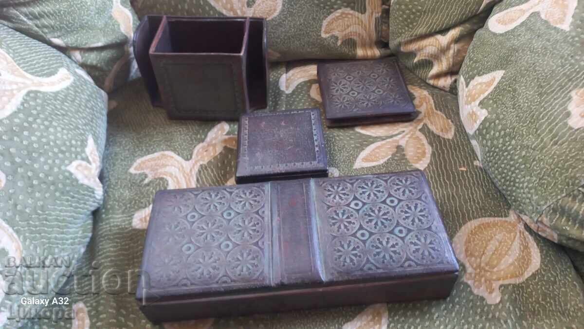 Βασιλικά Δερμάτινα Είδη για Γραφείο Βασιλικά Δερμάτινα Είδη για Γραφείο