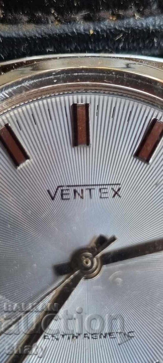 Livrarea Ceas elvețian vechi Livrarea Ceas elvețian vechi